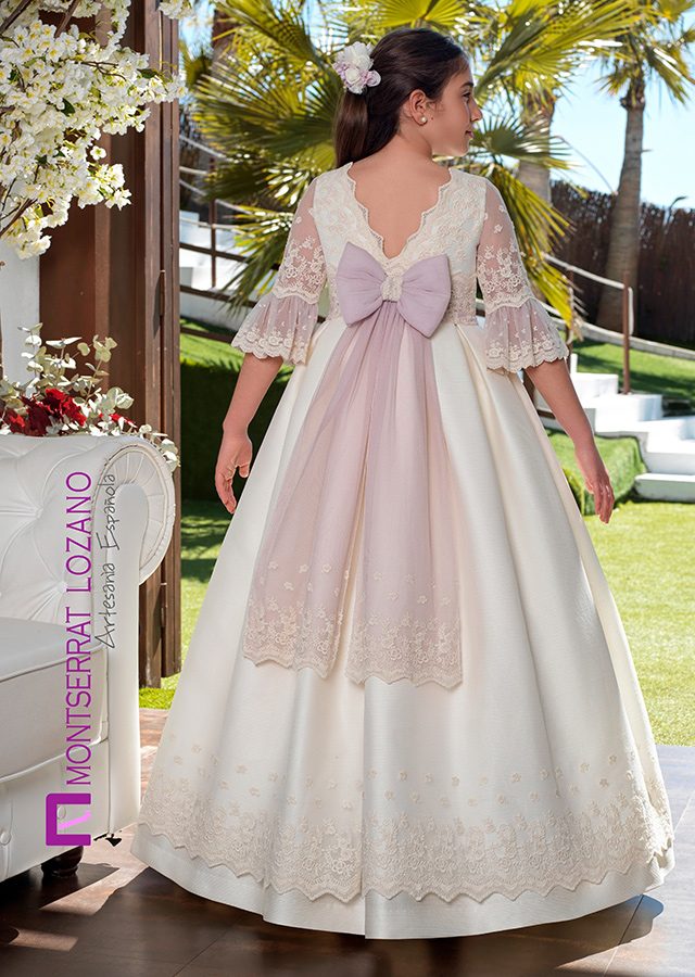 Montserrat Lozano communion dress, style 2711, back view