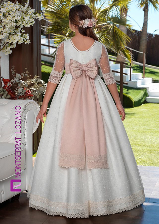Montserrat Lozano communion dress, style 2720, back view