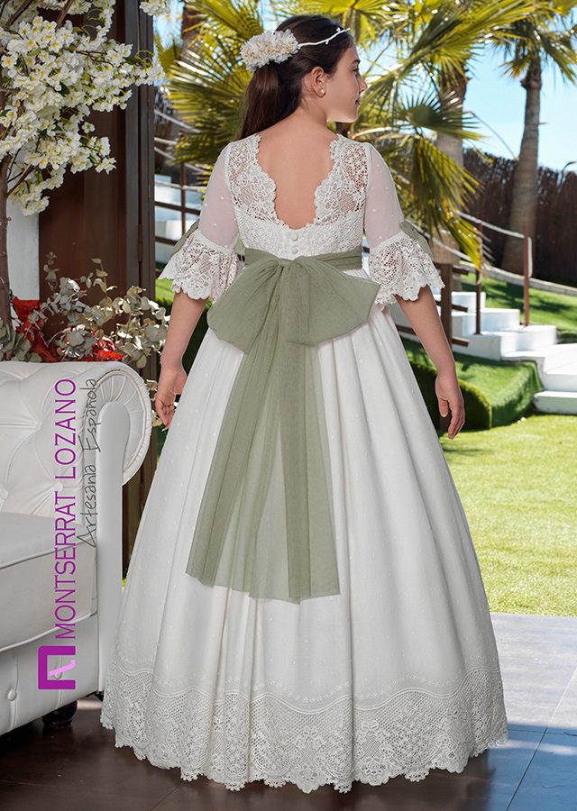Montserrat Lozano communion dress, style 2708, back view
