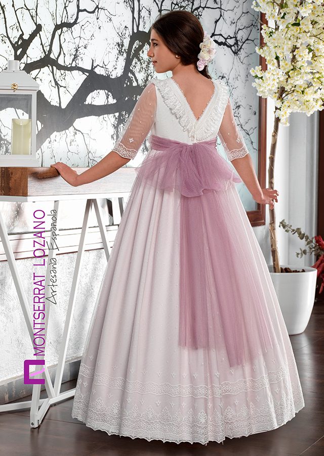 Montserrat Lozano communion dress, style 2728, back view