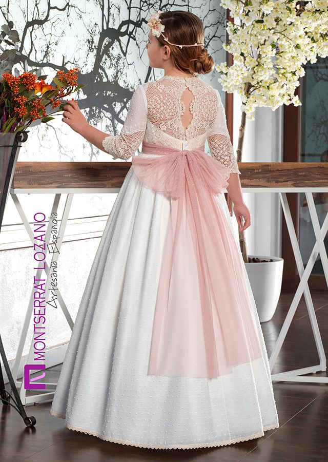 Montserrat Lozano communion dress, style 2731, back view