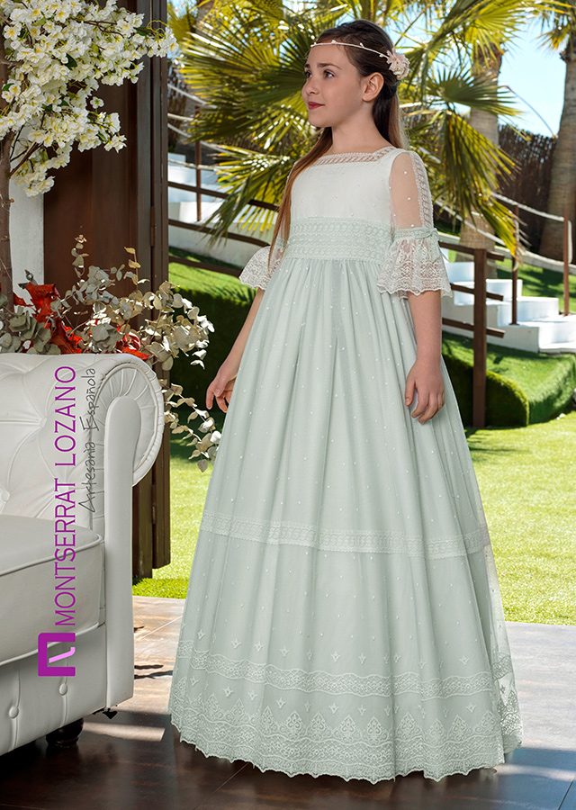 Vestido de comunión Montserrat Lozano modelo 2702