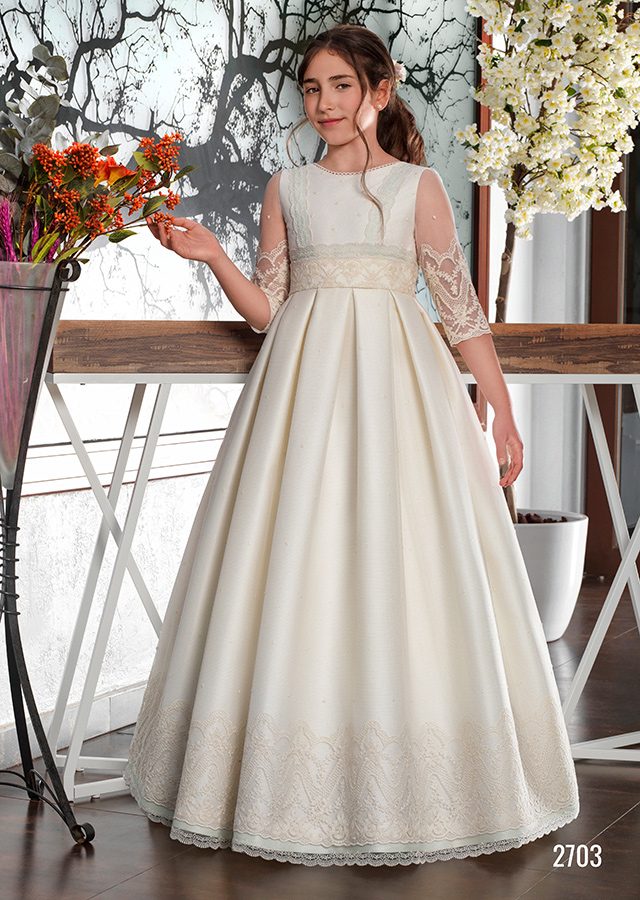 Vestido de comunión Montserrat Lozano modelo 2703